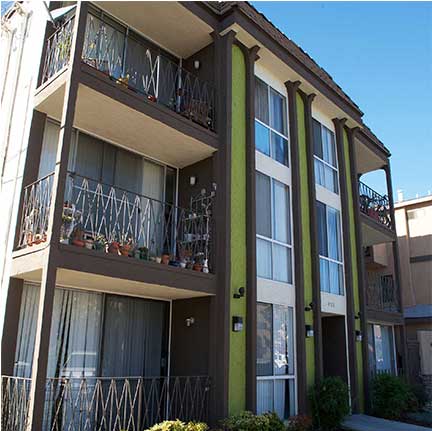 Lime on 4th Apartment complex